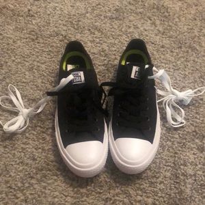 Converse - black and white